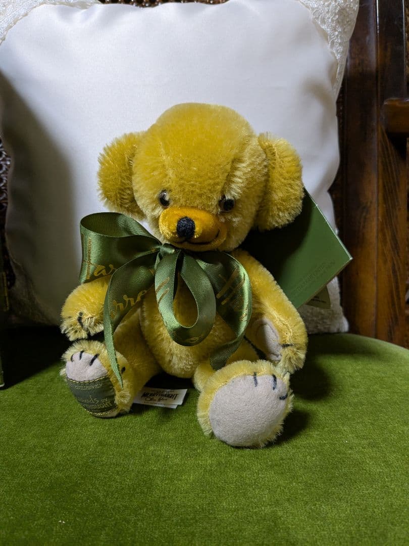 Harrods メリーソート社チーキー