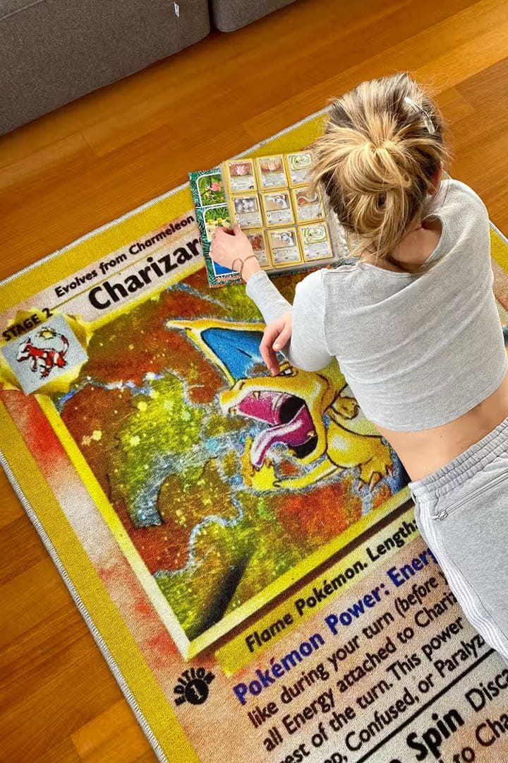 初期版リザードントレーディングカードラグマット 箱付き未使用　激レア