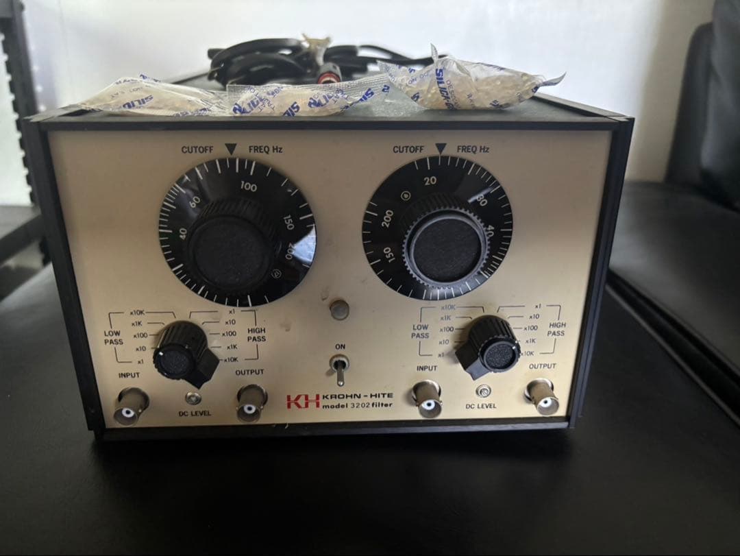 Kronh-Nite Corp. 3202 受信機