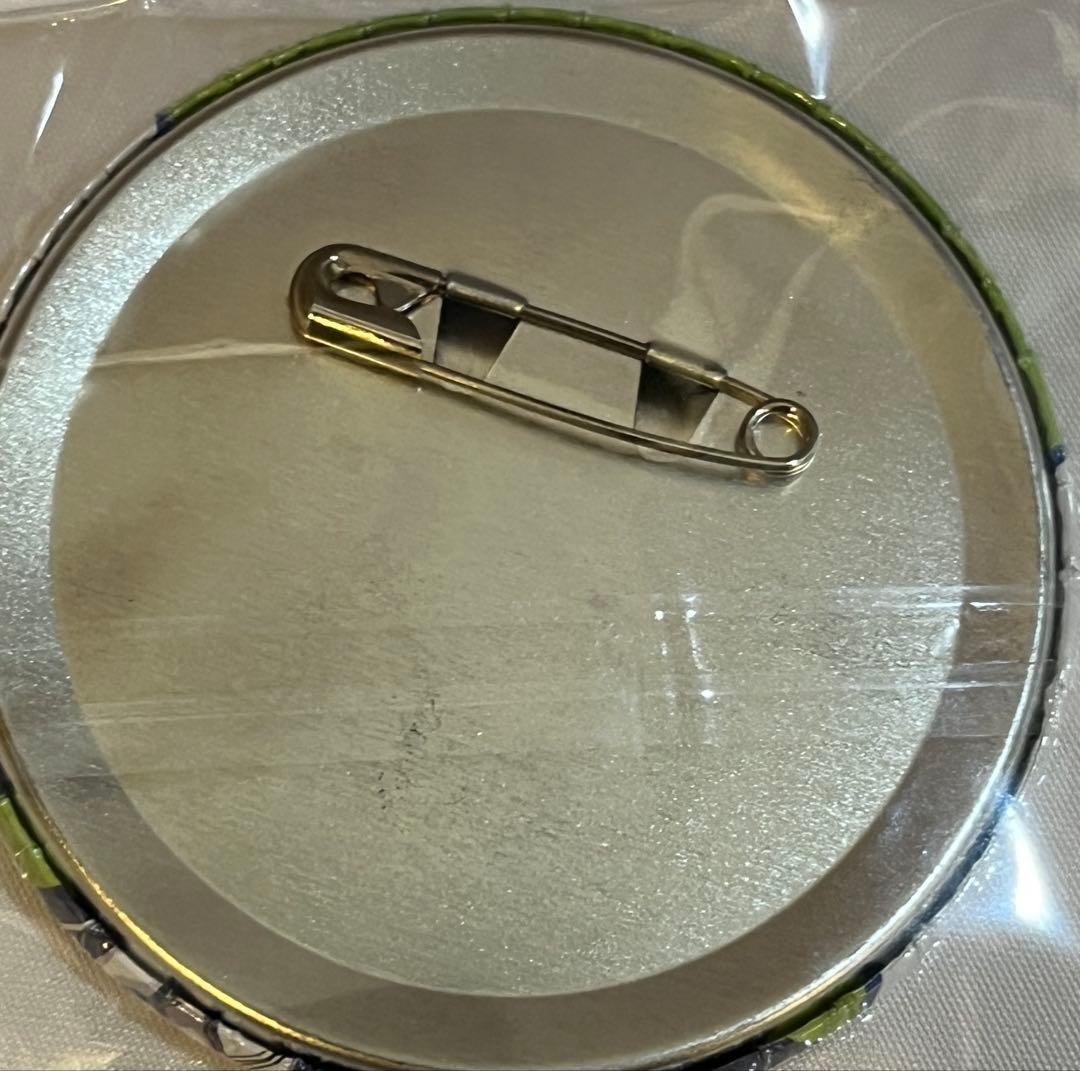 ブルーロック　TSUTAYA 制服　ホログラム　缶バッジ　潔世一　100個