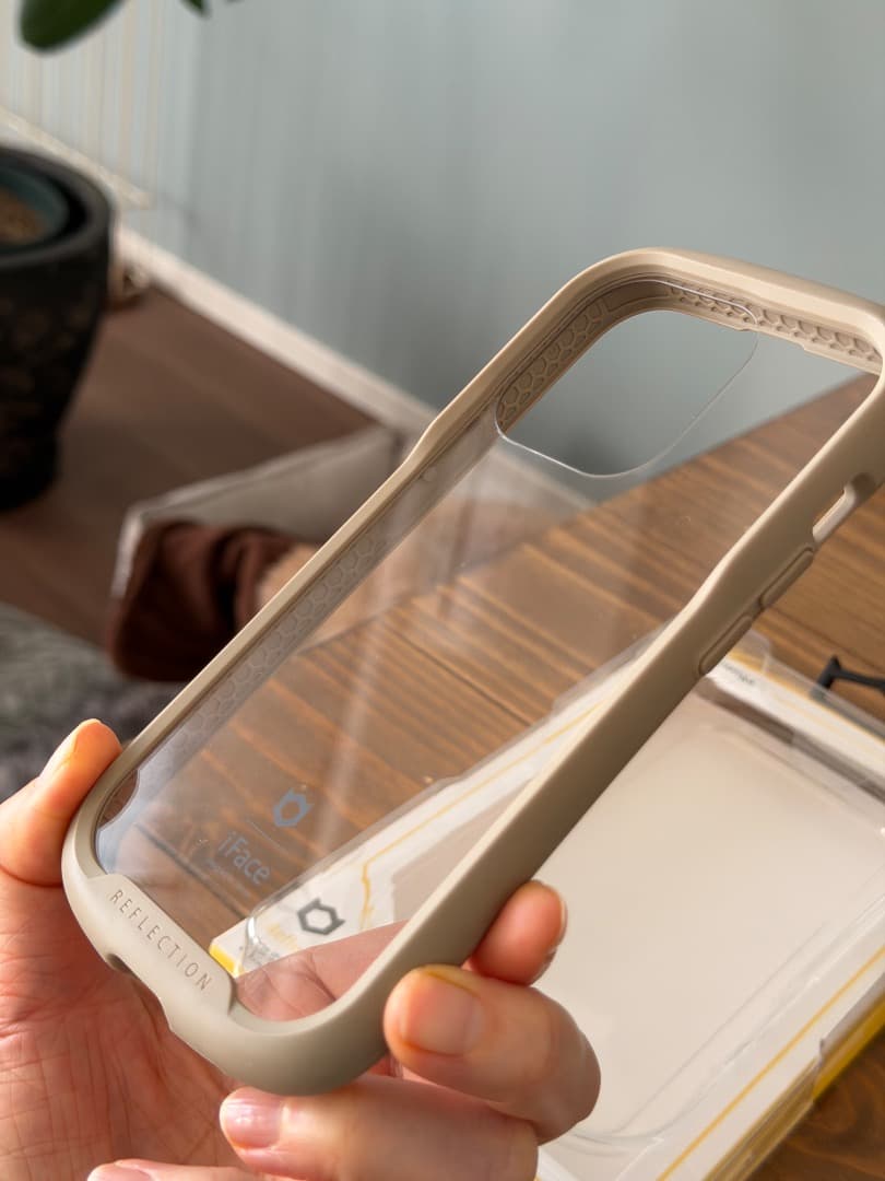 Apple iPhone 14 Pro ゴールド 256gbとiFace 美品