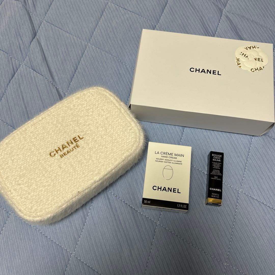 シャネル　エッセンシャルケアセット