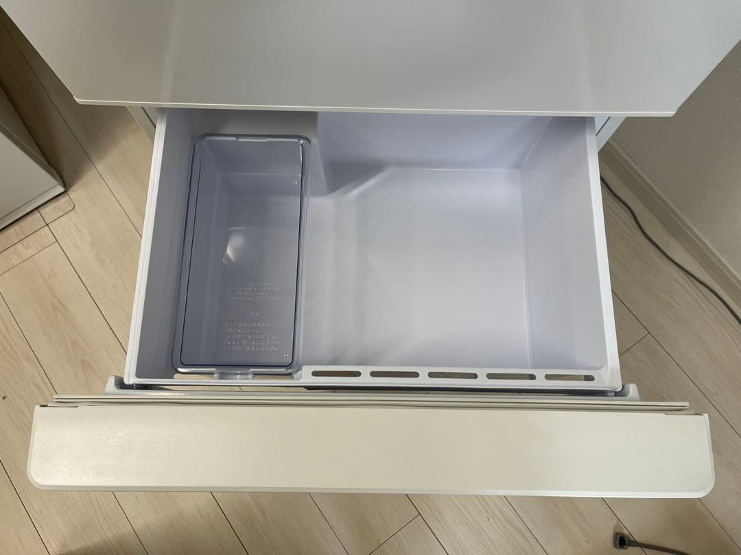 AQUA 2020年 272L 3ドア冷蔵庫　AQR-27J(W)アクア