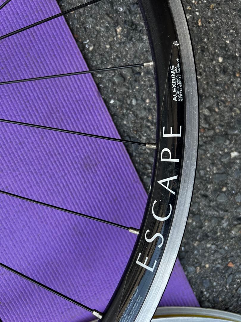 ぽ*た様 【希少な美品】Bianchi carbonロードバイク（C2C Nir