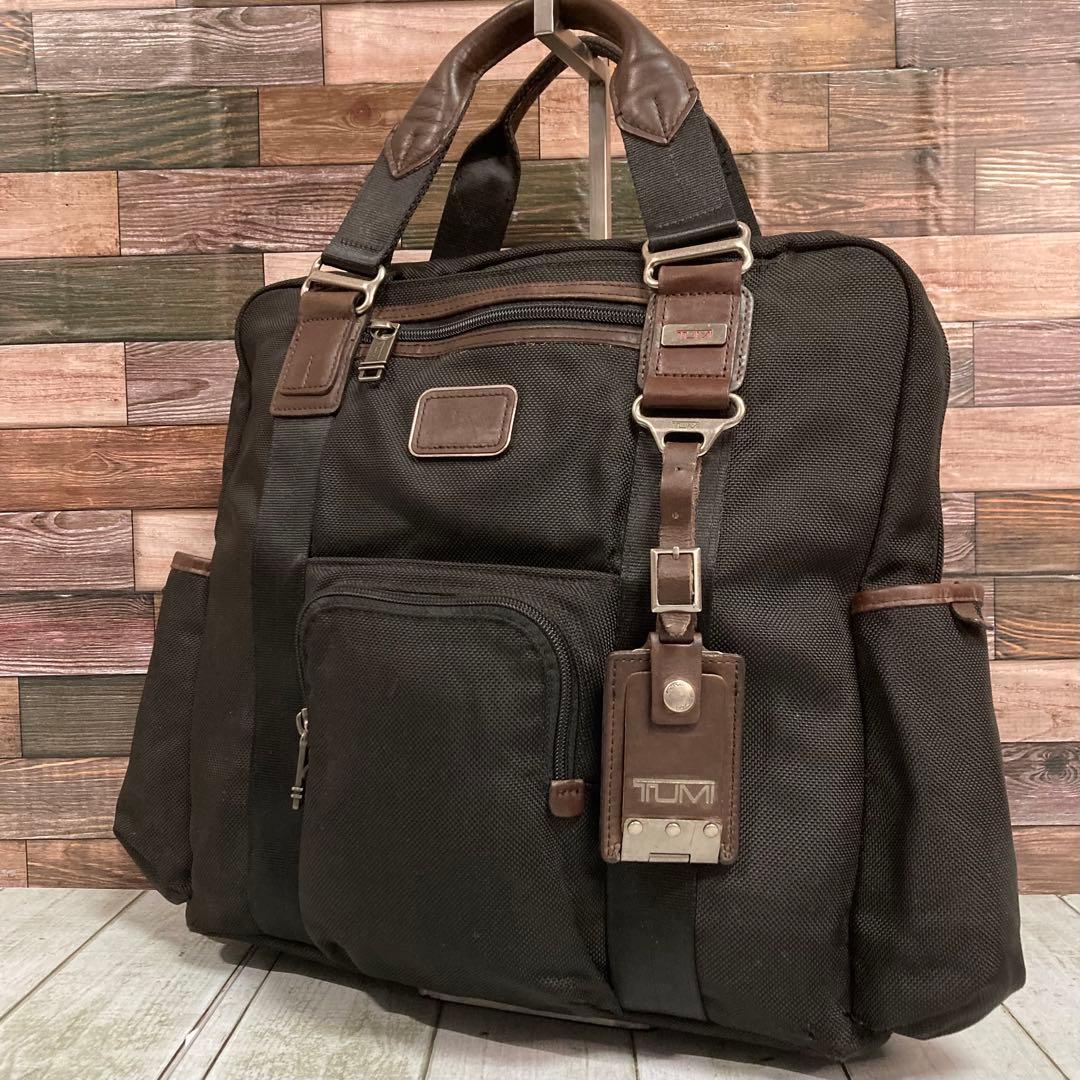 トゥミ　TUMI　ビジネスバッグ　3way ネームタグ　リュックサック　黒