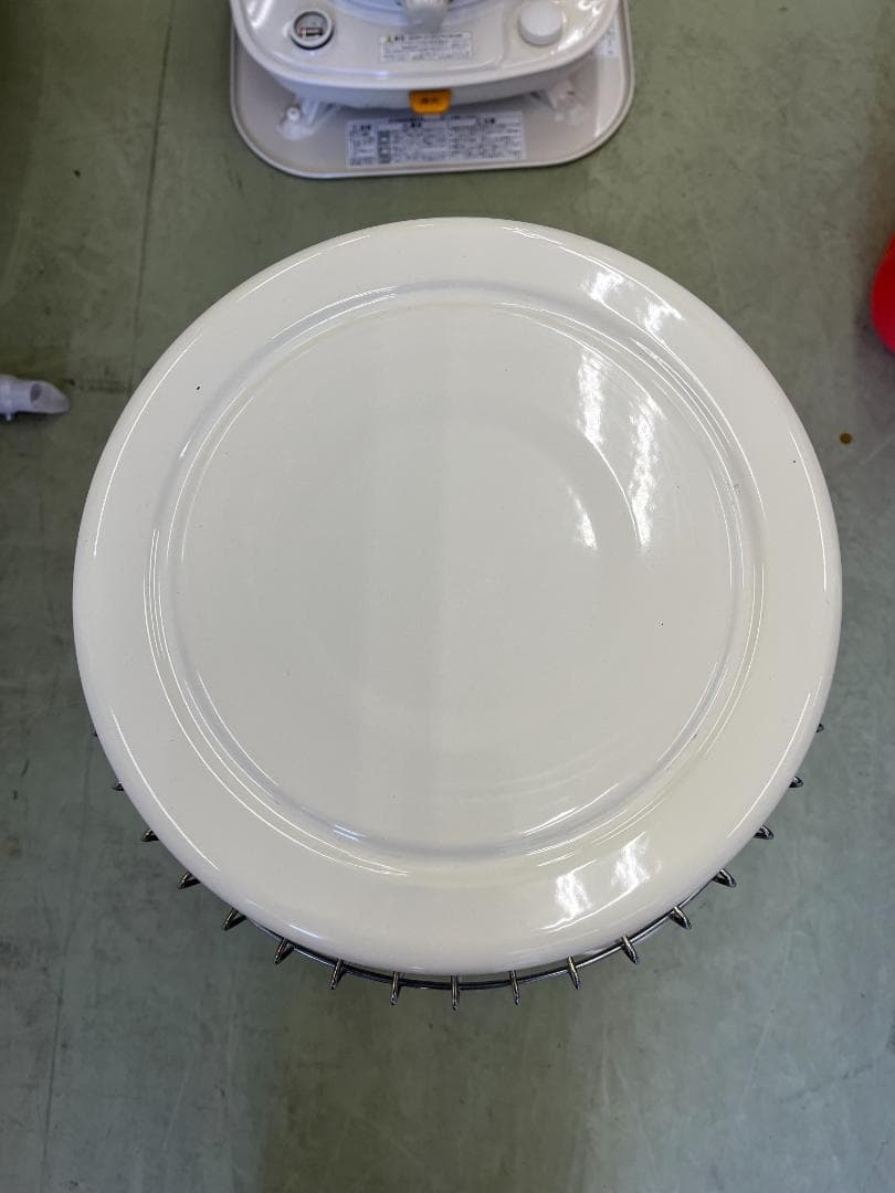 美品 2022年製 CORONA 円筒型石油ストーブ（SL-6622）