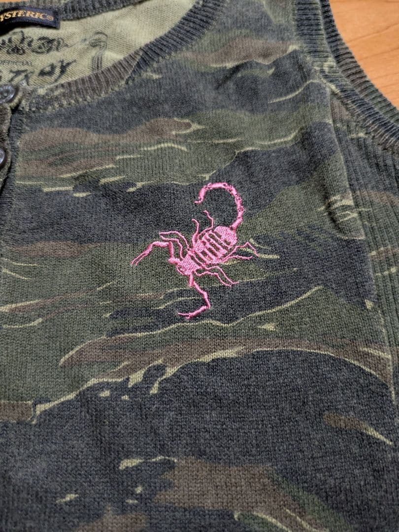 希少✨️ヒステリックグラマー 迷彩タンクトップ