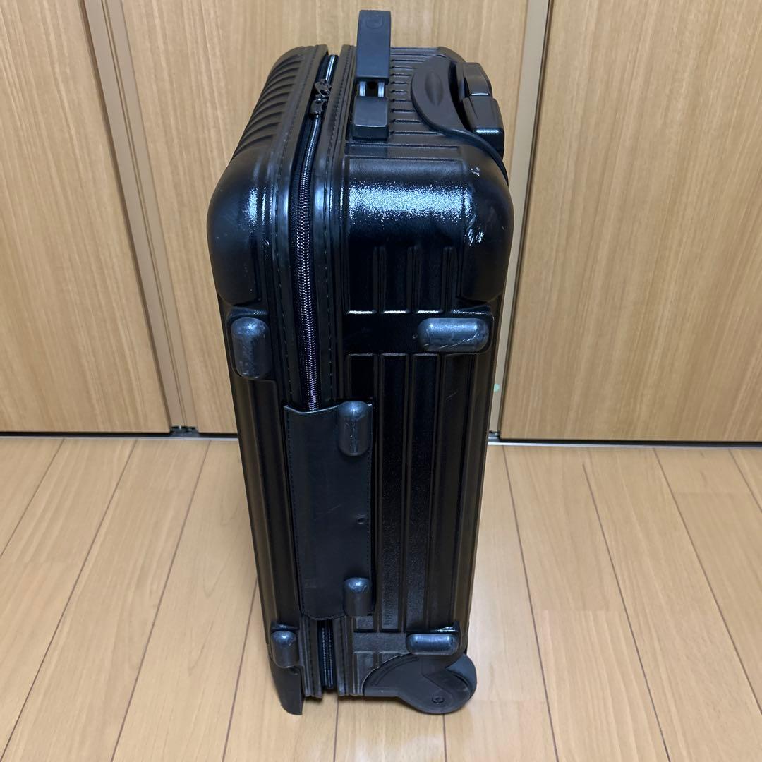 RIMOWA2輪キャリーケース