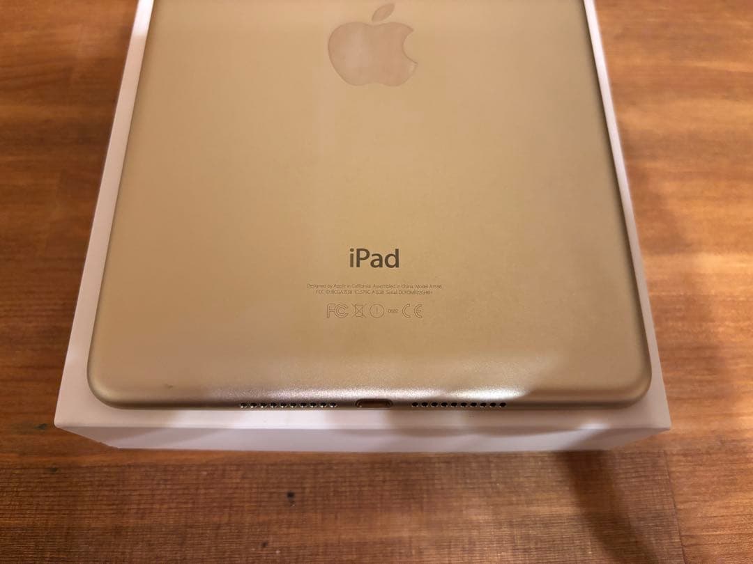 中古★iPad mini 4 Wi-Fi 64GB ゴールド MK9J2J/A