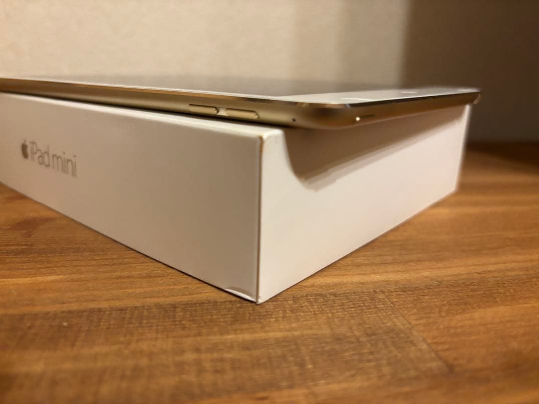 中古★iPad mini 4 Wi-Fi 64GB ゴールド MK9J2J/A