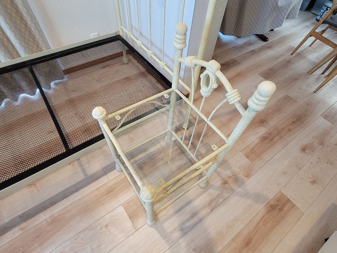 アイアンベッド&ナイトテーブル　アンティーク　静岡東部直接お渡し希望