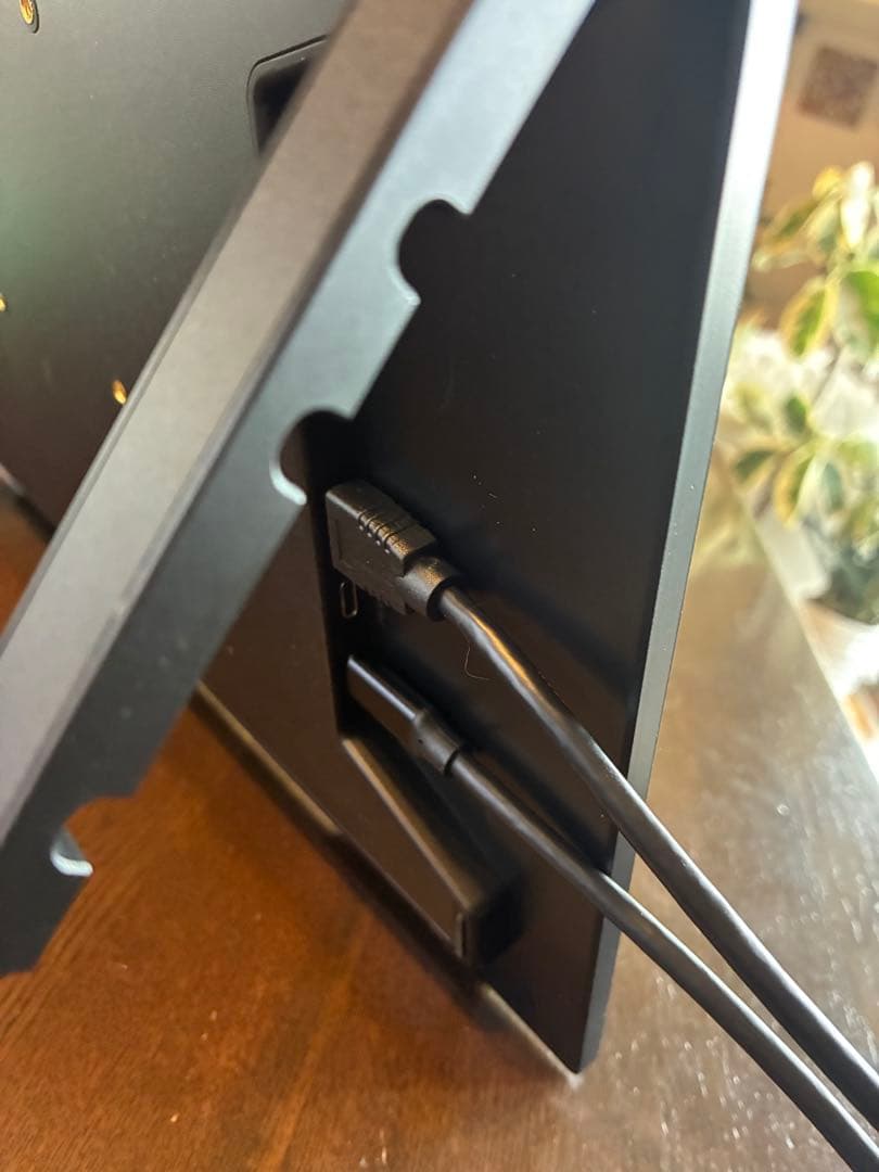 中華製　ポータブル　デュアルモニター