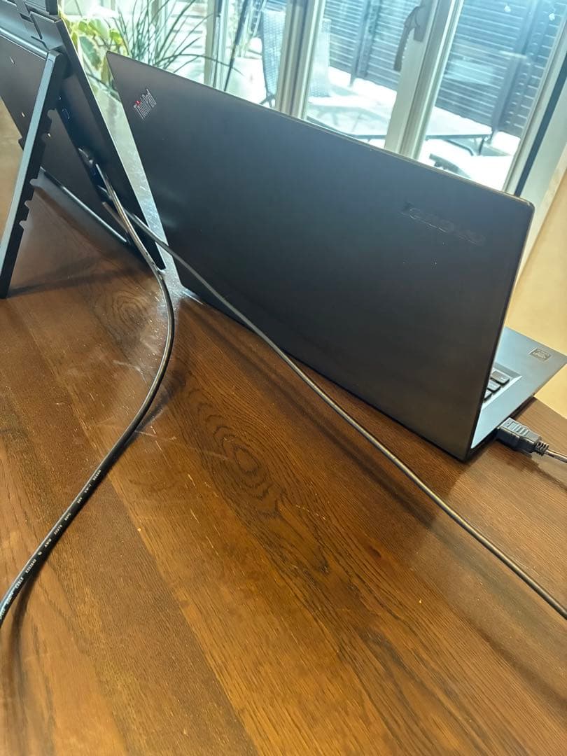 中華製　ポータブル　デュアルモニター