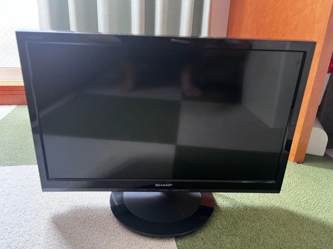 SHARP AQUOS 19インチ　液晶テレビ 本体