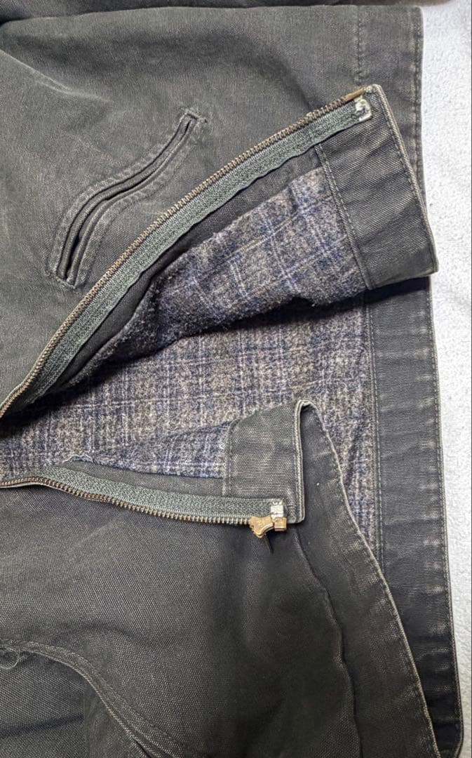 カーハート デトロイトジャケット モス