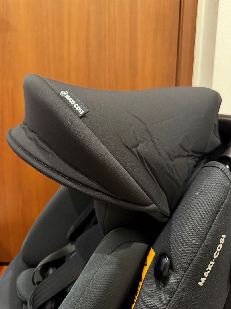 マキシコシ　アクシスフィックスプラス チャイルドシート