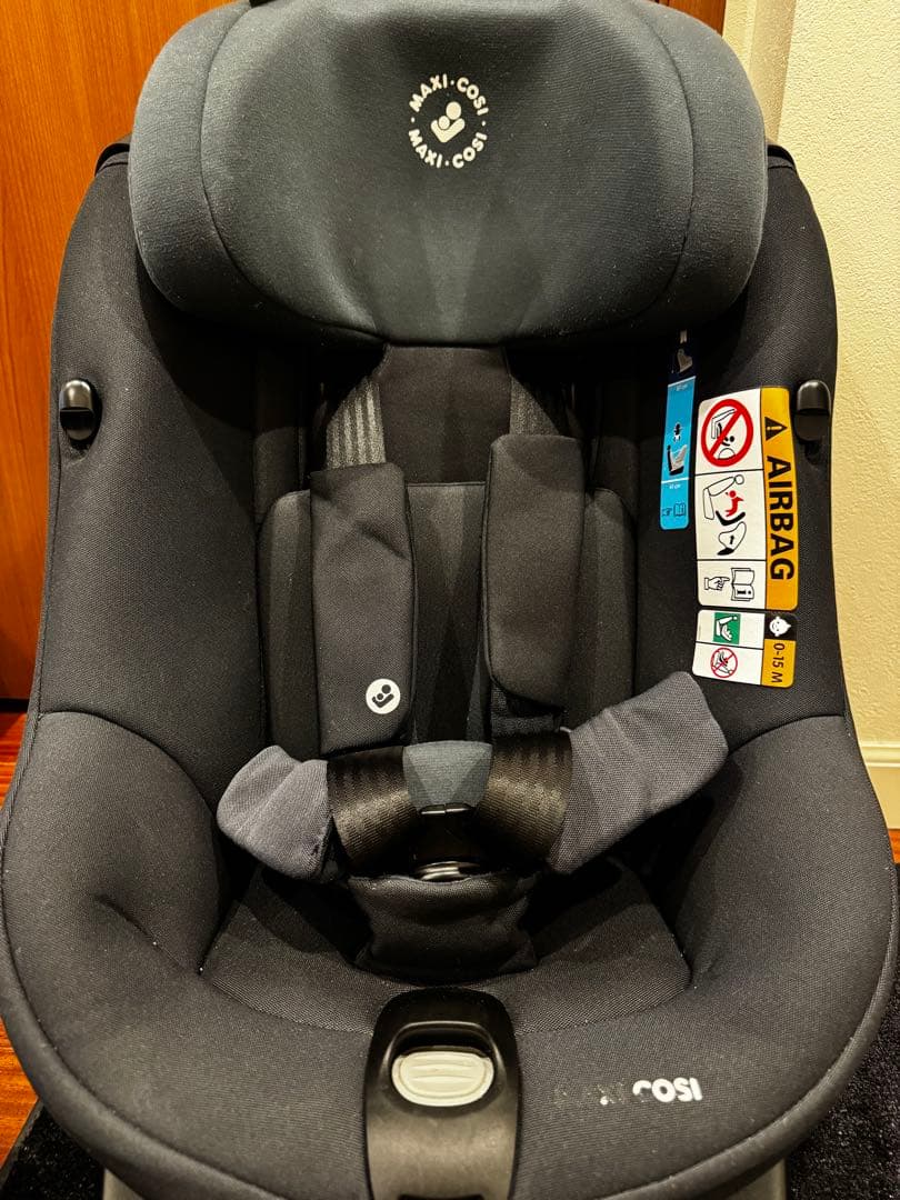 マキシコシ　アクシスフィックスプラス チャイルドシート
