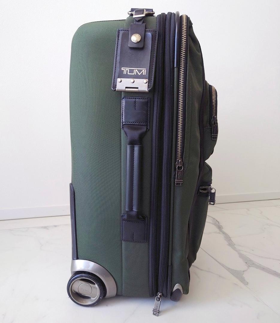 【美品】TUMI アルファブラボー 2輪キャリーバッグ 機内持ち込み可