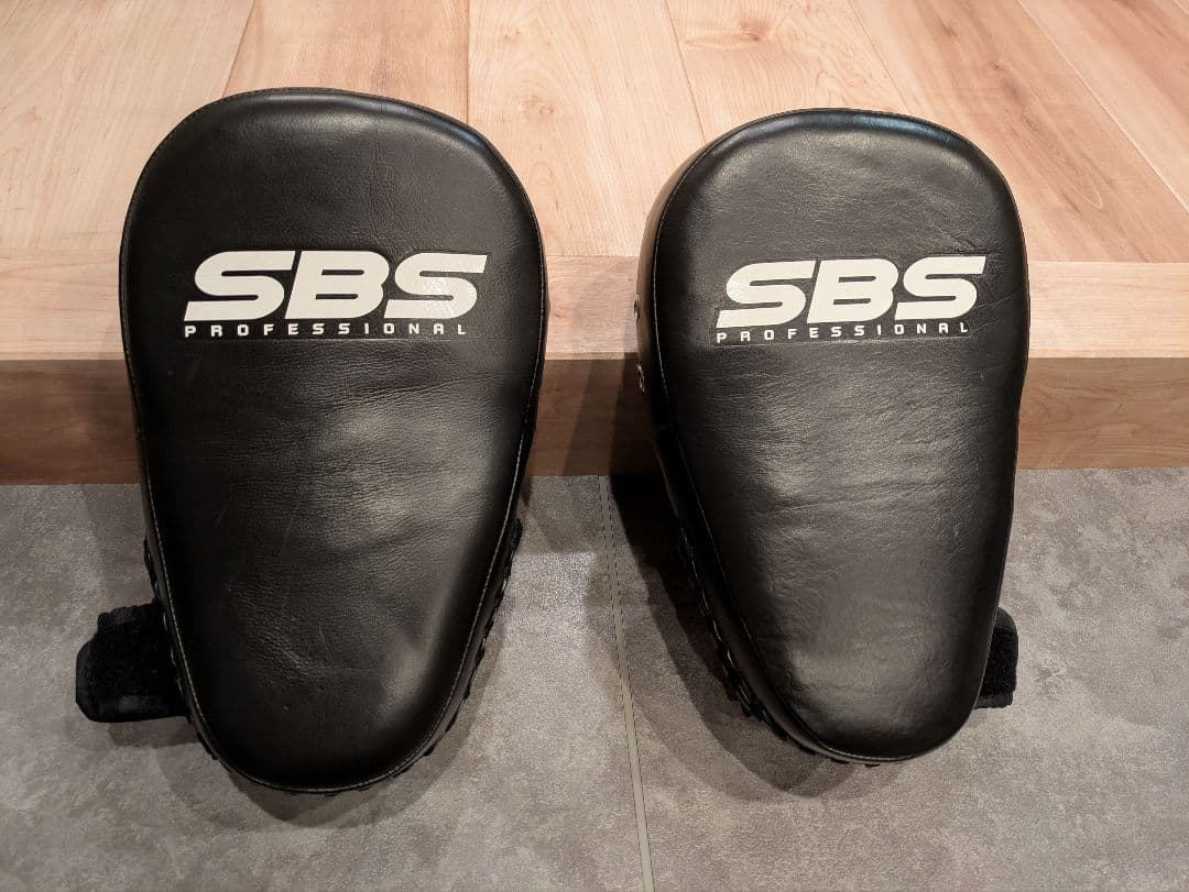 SBS コンパクトキックミット