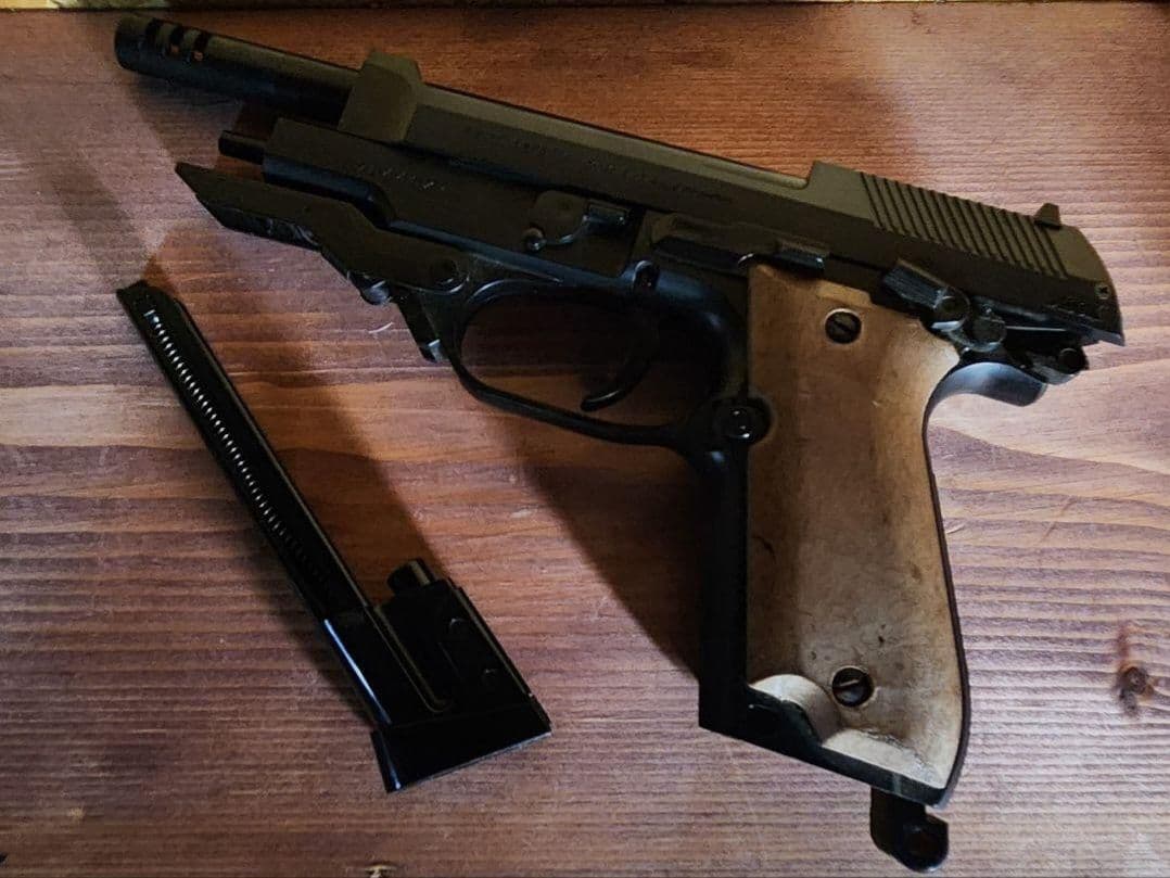 大*意様 エアコキ　ベレッタM93R　マルコシ　LS