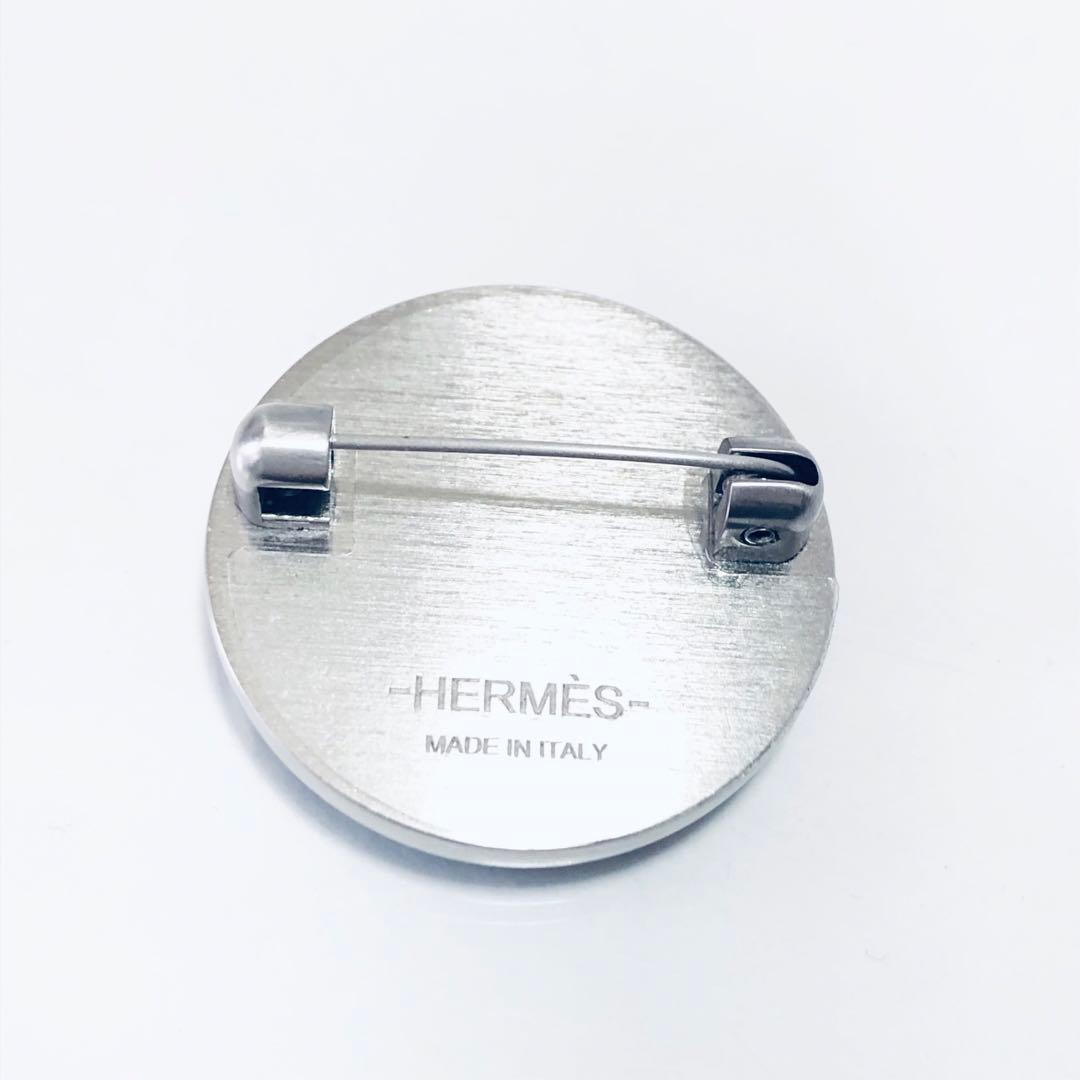 いくみ 美品 HERMES リヴァプール レザー ブローチ A254054