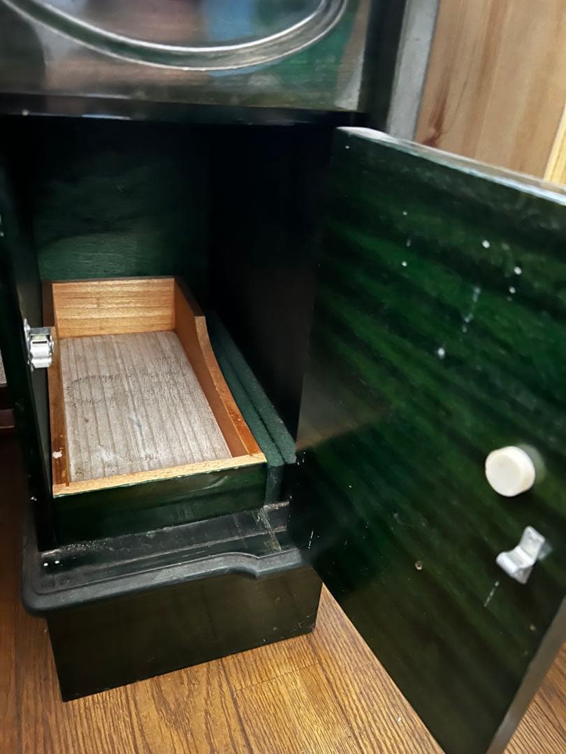 昭和レトロ　深緑色　木製ドレッサー 三面鏡付き