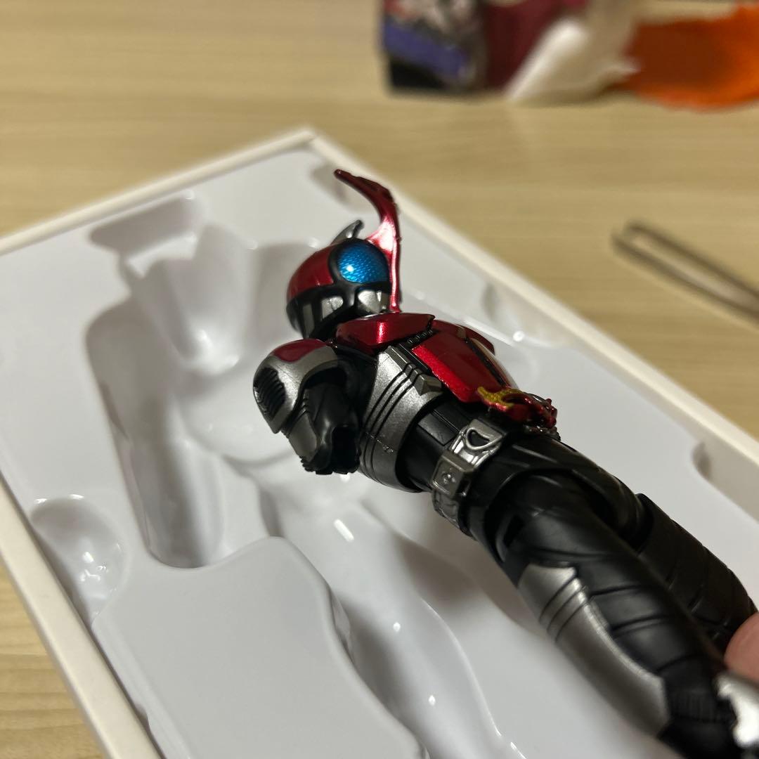 【ジャンク】S.H.Figuarts真骨彫仮面ライダーカブト