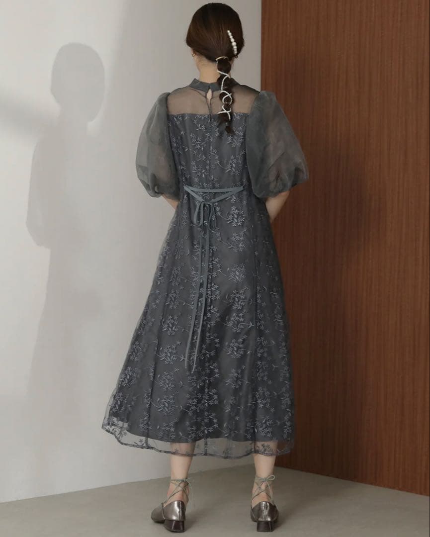 kana オケージョンドレス シアー素材 ボリューム袖 レース グレー Mサイズ