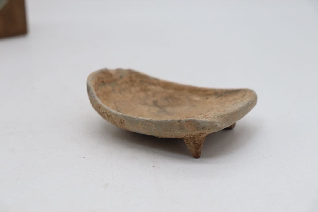 中国　唐時代　瓦硯　発掘品　木箱付　送料込み250602