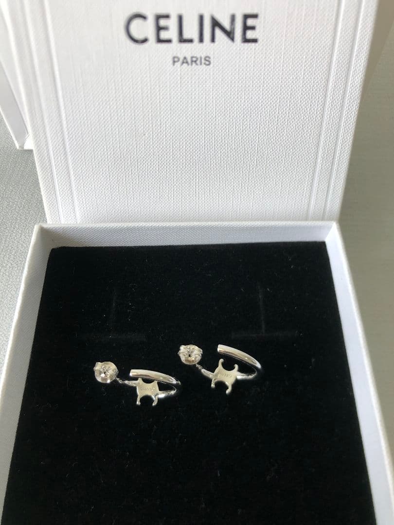 Celine セリーヌ シルバー ピアス ロゴ　おしゃれ