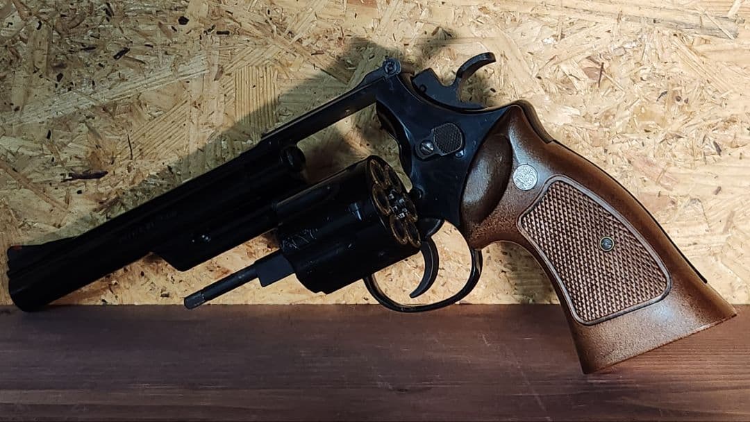 く*じ様 マルシン　ガスガン　旧型　S&W　M29　6インチ　黒銀2挺セット　金