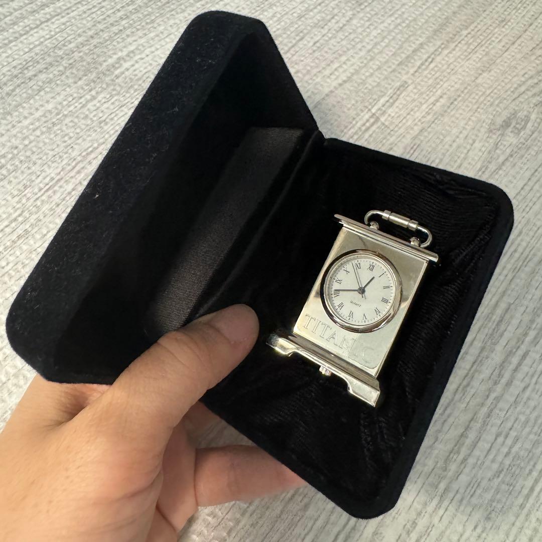 Titanic 置時計 メタル製 シルバー