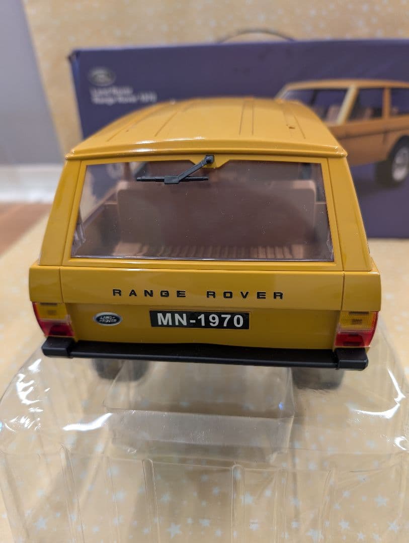 MN168 レンジローバーラジコン