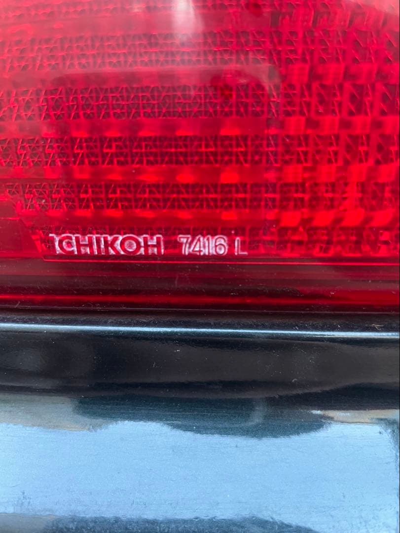 送料込み　最終値下げ　jzx100 チェイサー　純正テール　前期