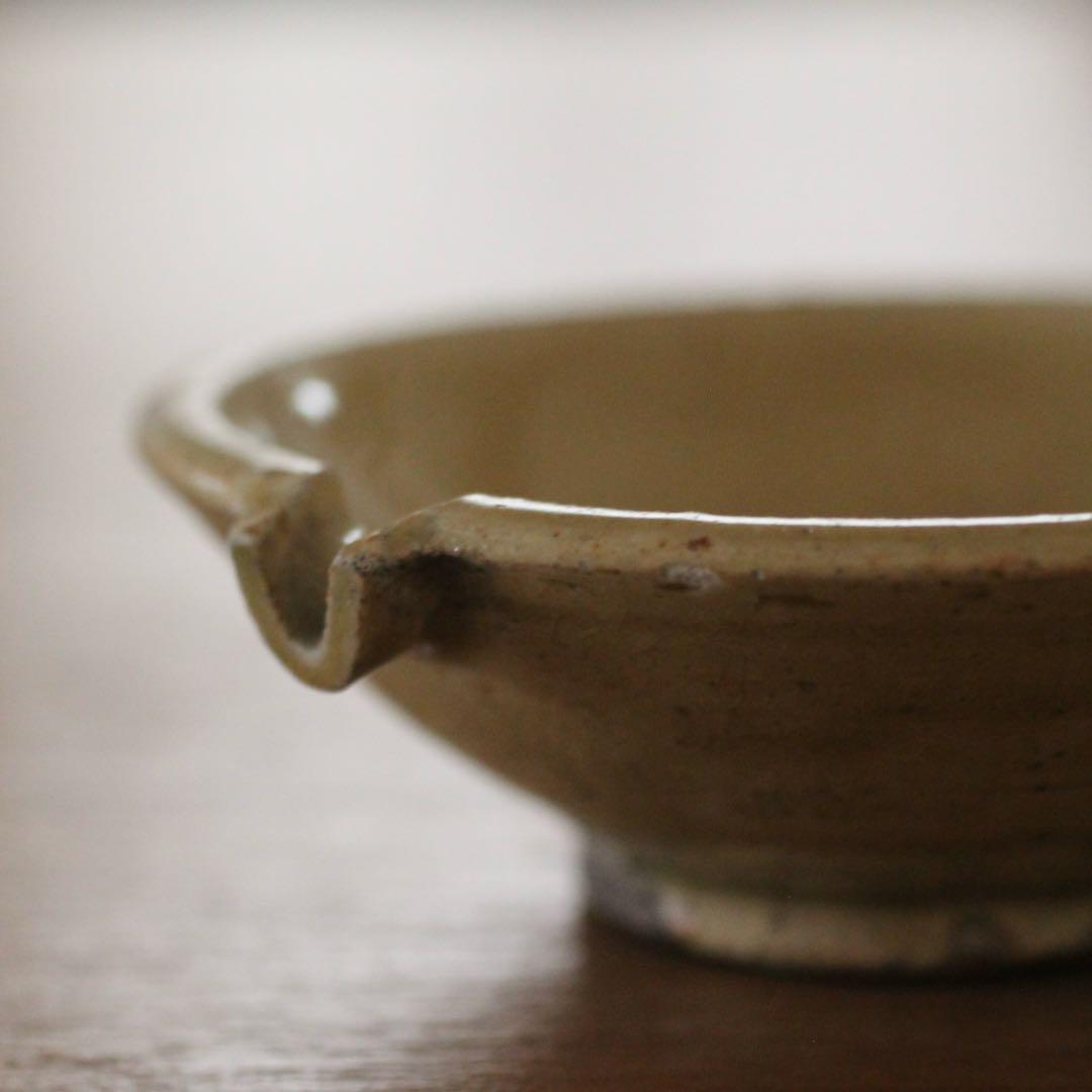 黄瀬戸の片口　骨董　古道具