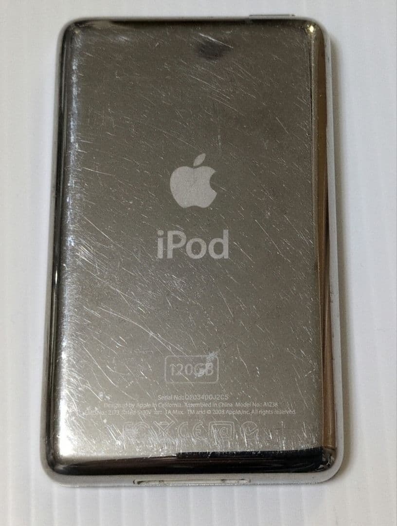 ポータブルプレーヤー Apple iPod classic 120GB Silver MB562J/A