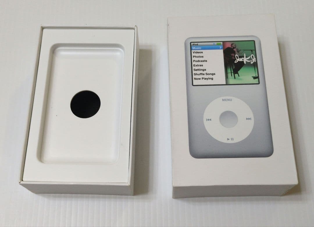 ポータブルプレーヤー Apple iPod classic 120GB Silver MB562J/A