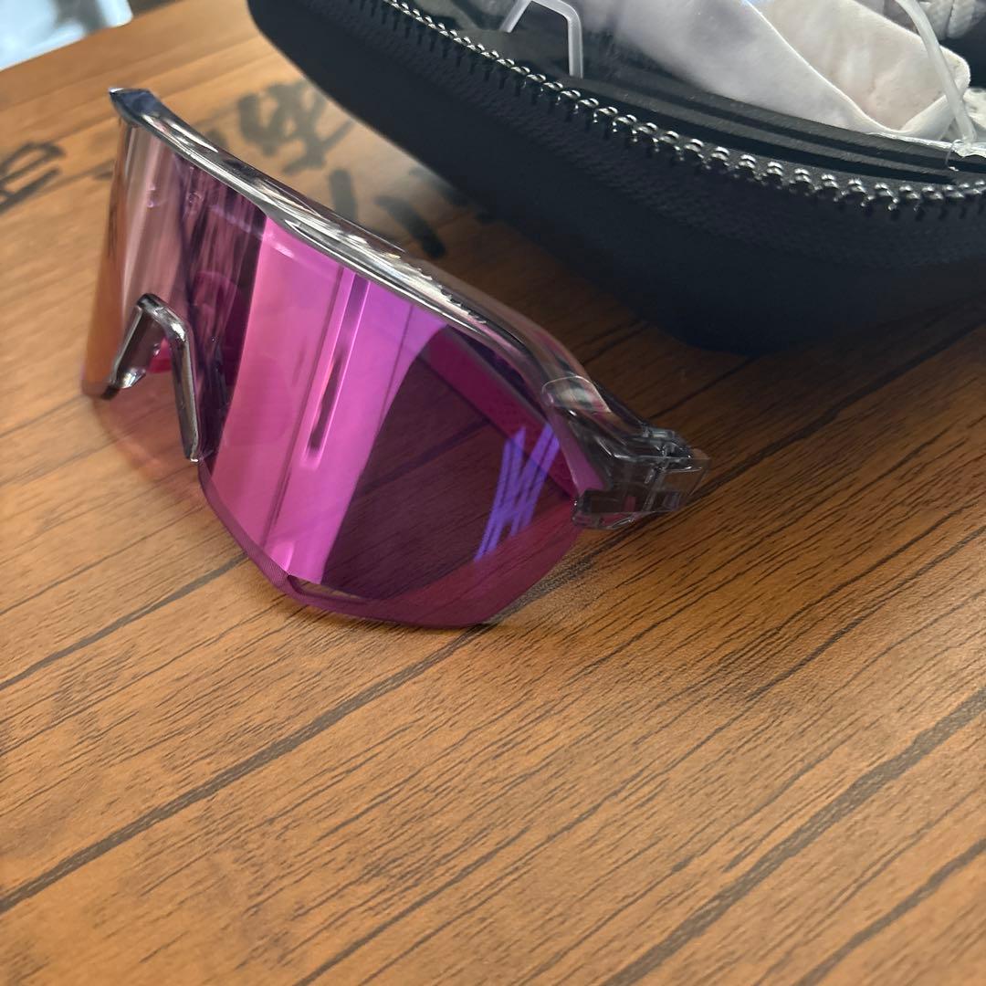 100% スポーツサングラス ピンクレンズ