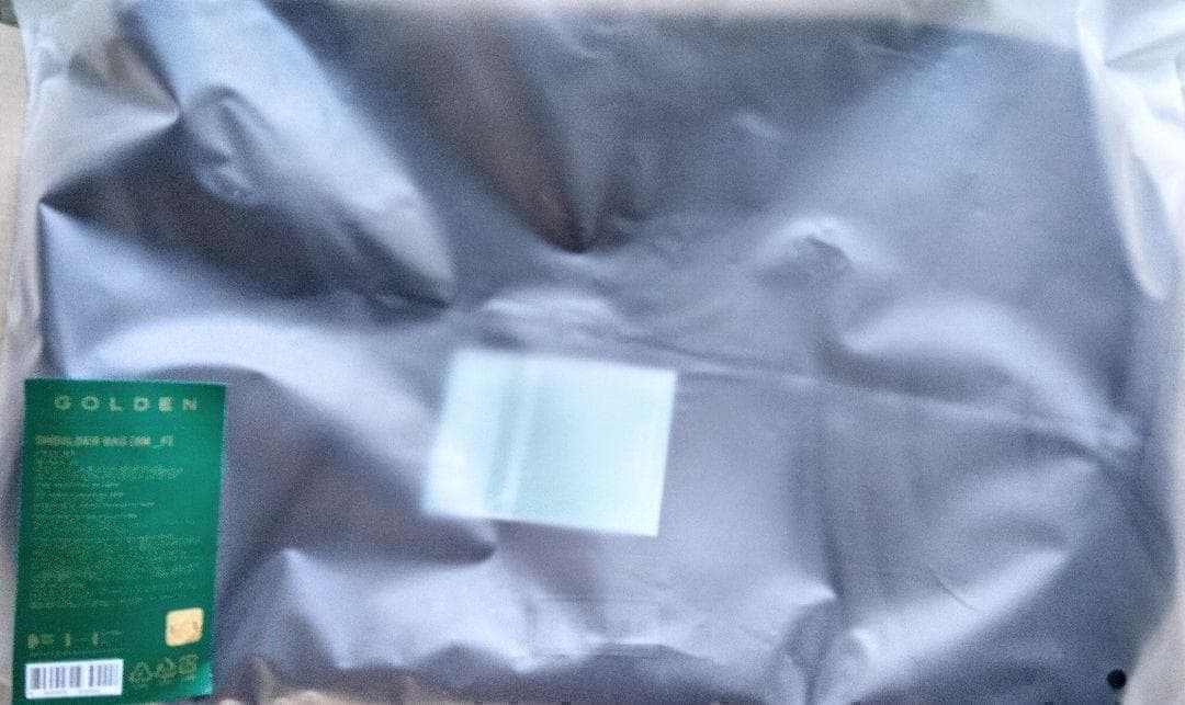 グク ショルダーバッグ GOLDEN トレカ付き 新品未使用 公式 ジョングク