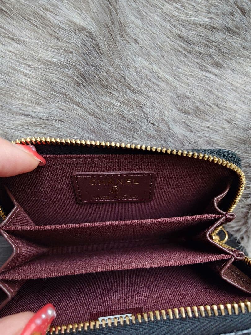 【極美品 付属品完備】【CHANEL】 パース キャビアスキン ブラック