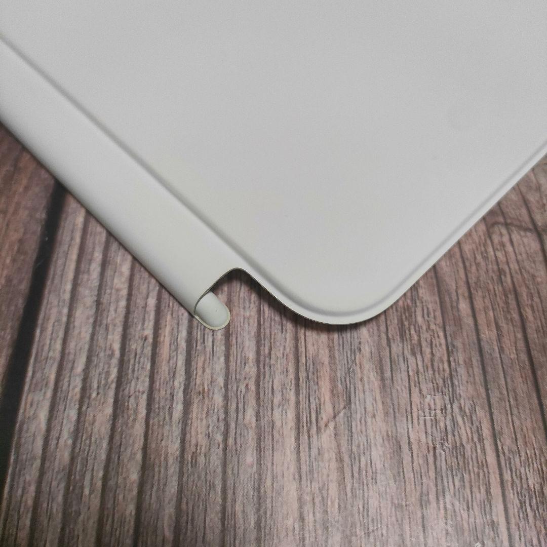 純正 iPad 第10世代 Magic Keyboard Folio 超美品