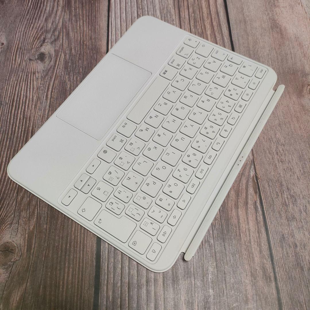 純正 iPad 第10世代 Magic Keyboard Folio 超美品