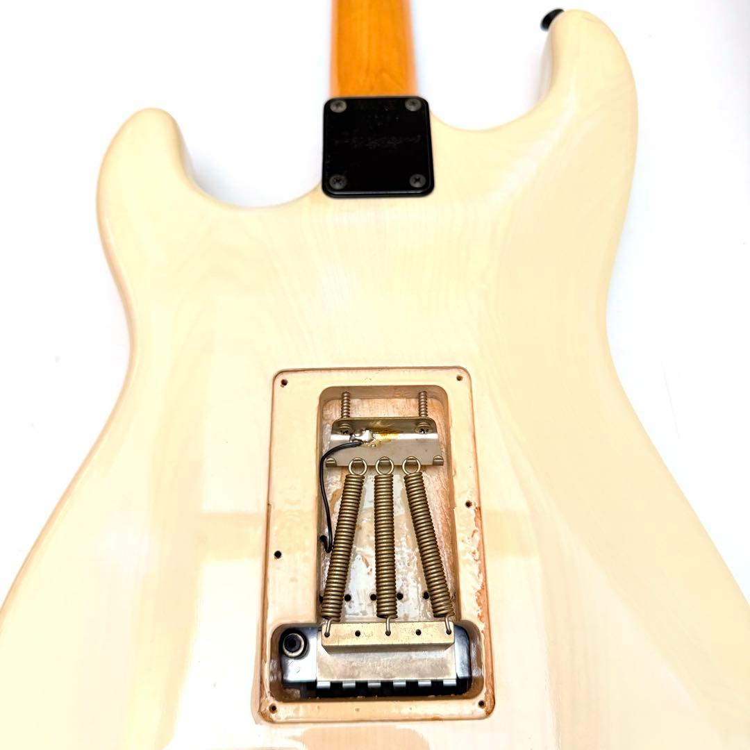 【整備品】BLADE LEVINSON R ブレード エレキギター