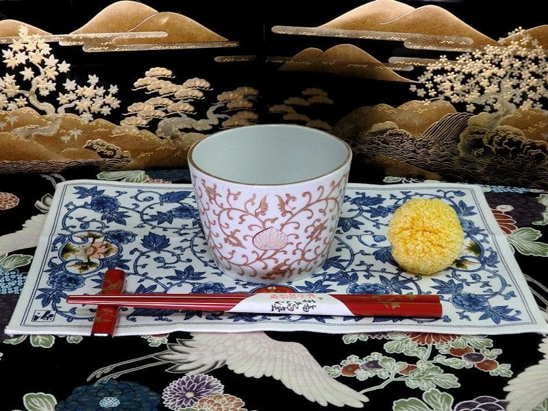 古伊万里　金襴手　金唐草の図　大振蕎麦猪口　E777AS-fbsc