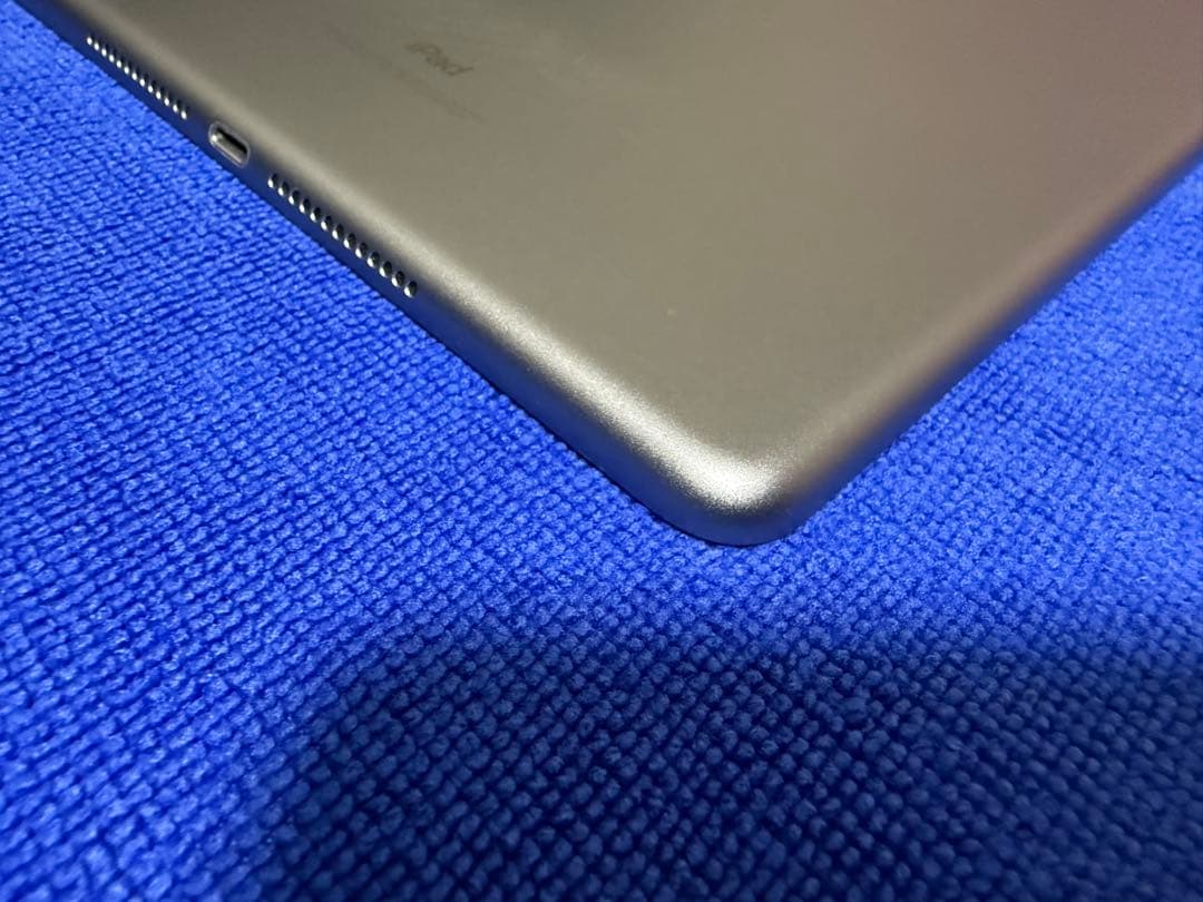 【値下げしました】iPad (第6世代) Cellular SIMフリー