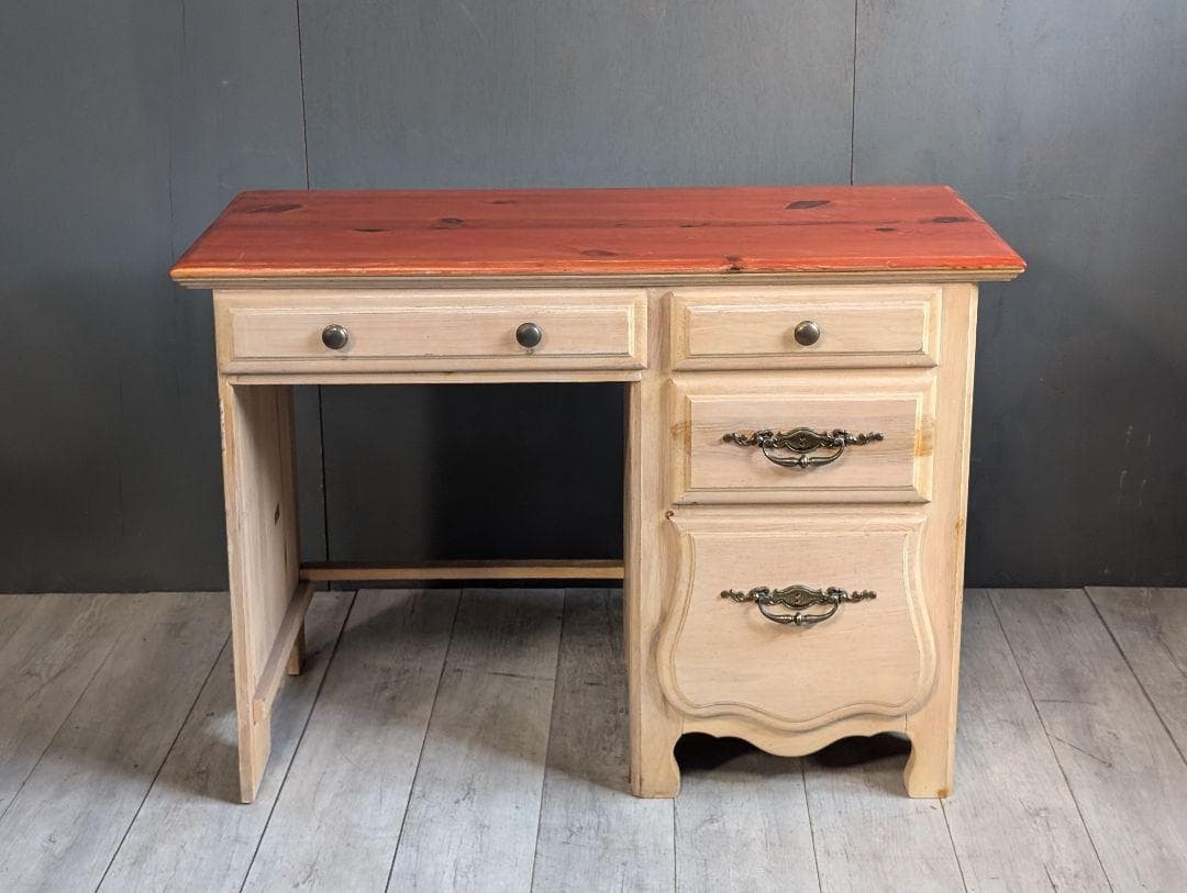 USスタイル　アンティーク　ヴィンテージ　デスク　カントリー調　綺麗な木目　IZ