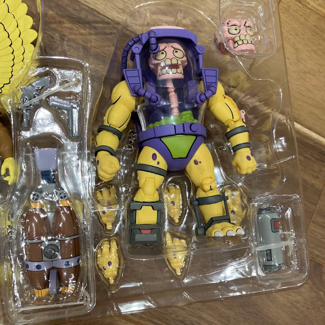 NECA ネカ　TMNTタートルズ エースダック&ミュータジェンマン