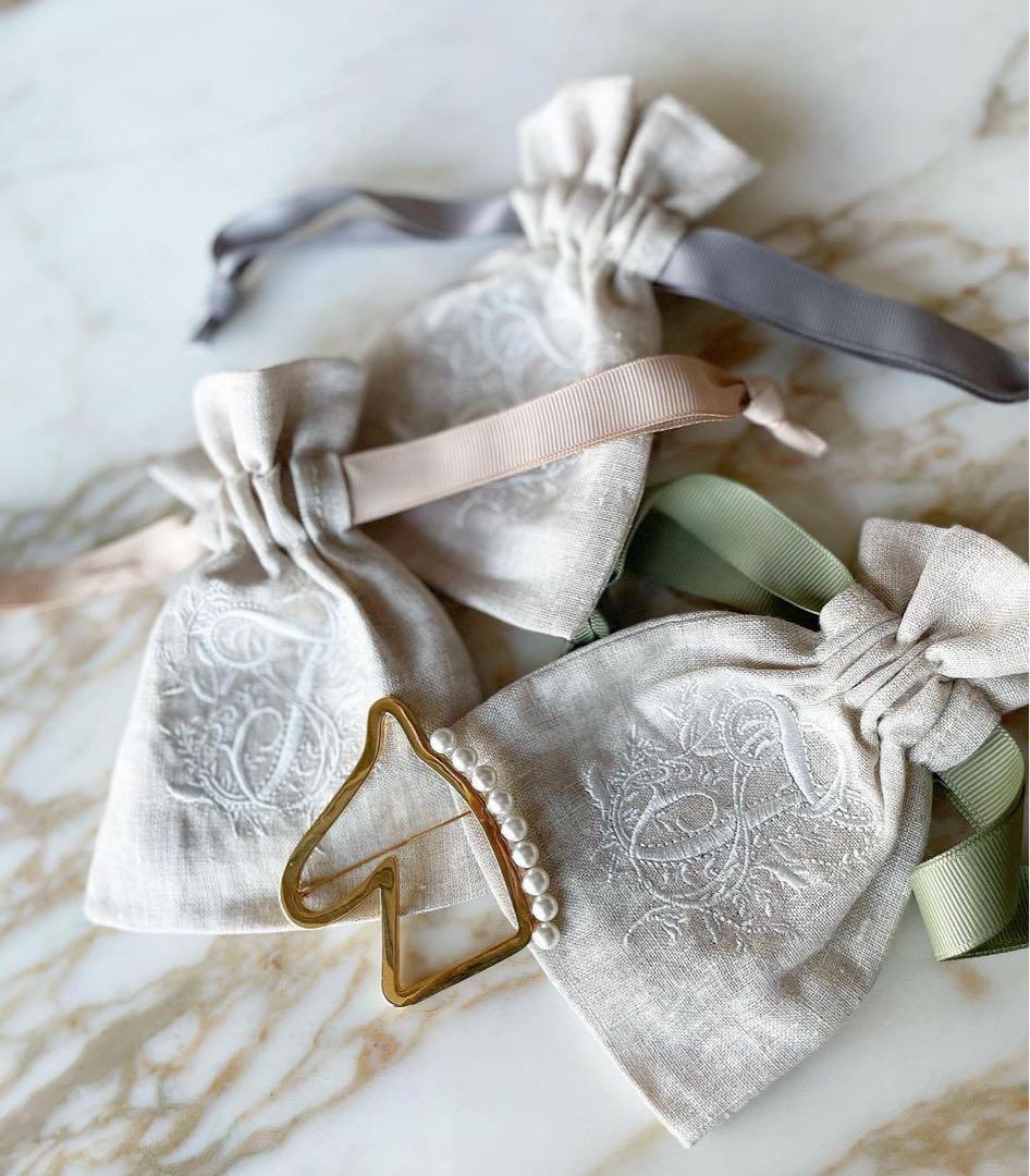 完売 セブンテン seventen ホースブローチ お馬さん ブローチ パール