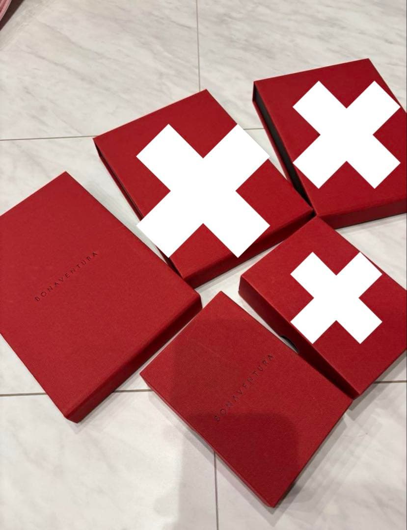 新品未使用 ボナベンチュラしーちゃんコラボ iPhone15promaxケース