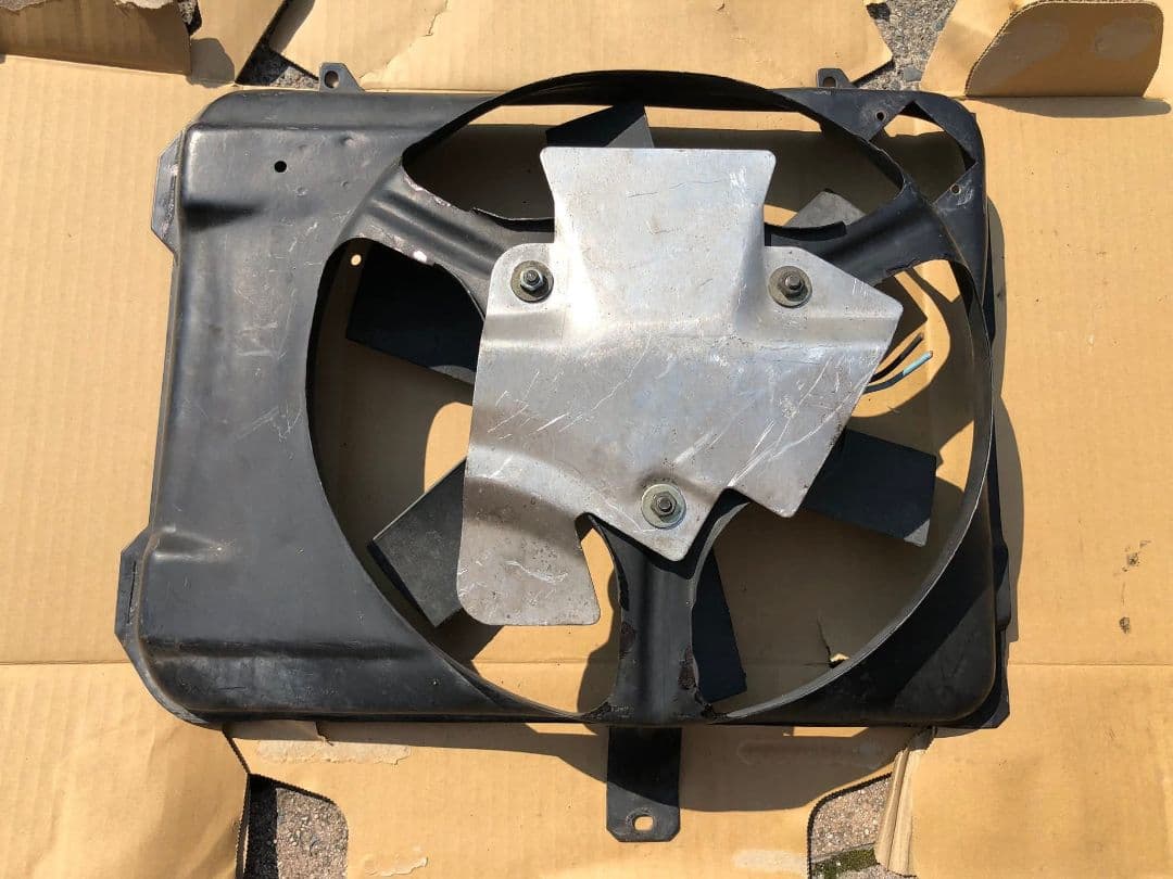 ランチア デルタ シュラウド ラジエーター lancia delta